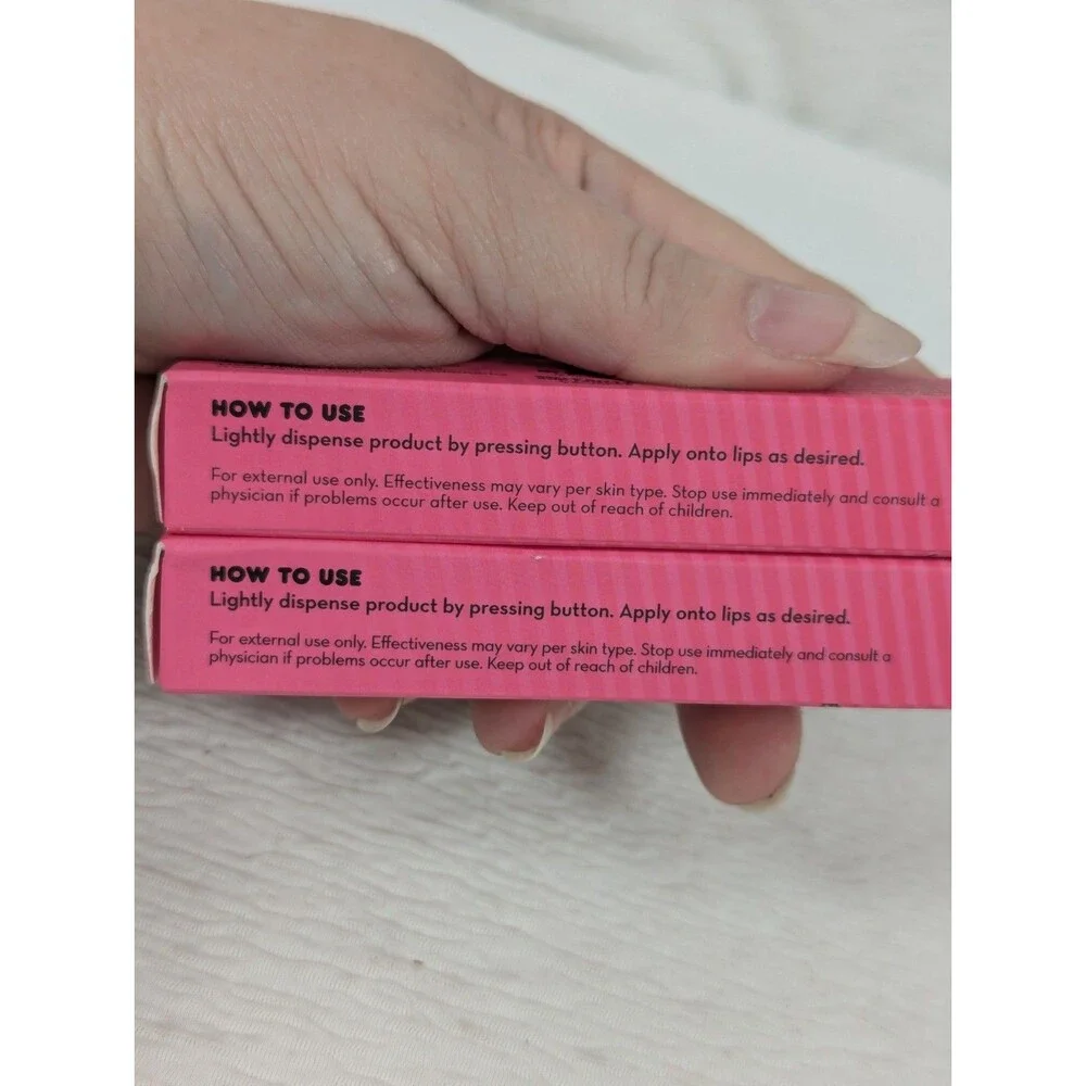 The Creme Shop - Hello Kitty - Glassy Kiss Lip Plumping Stick - 2 Pack